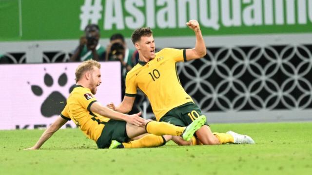 澳大利亚2比1阿联酋将决战秘鲁 穆伊参与制胜球